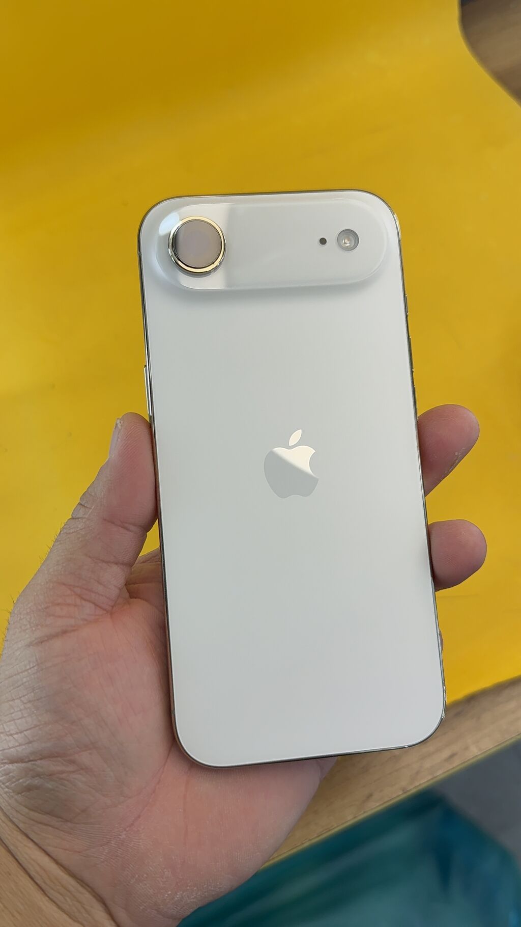 IPhone Air, Б/у, 256 ГБ, 92 %