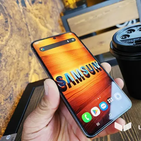 Samsung Galaxy S23, Б/у, 256 ГБ, цвет - Зеленый, 1 SIM, 2 SIM, eSIM