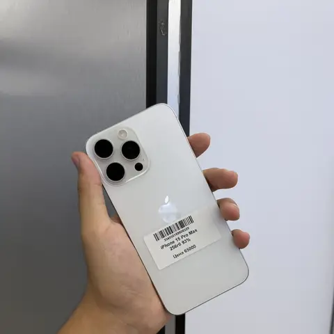 IPhone 15 Pro Max, Б/у, 256 ГБ, White Titanium, В рассрочку, 93 %