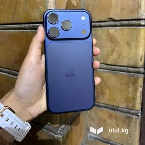 IPhone 17 Pro, Новый, 256 ГБ, Защитное стекло, Кабель, Чехол, В рассрочку