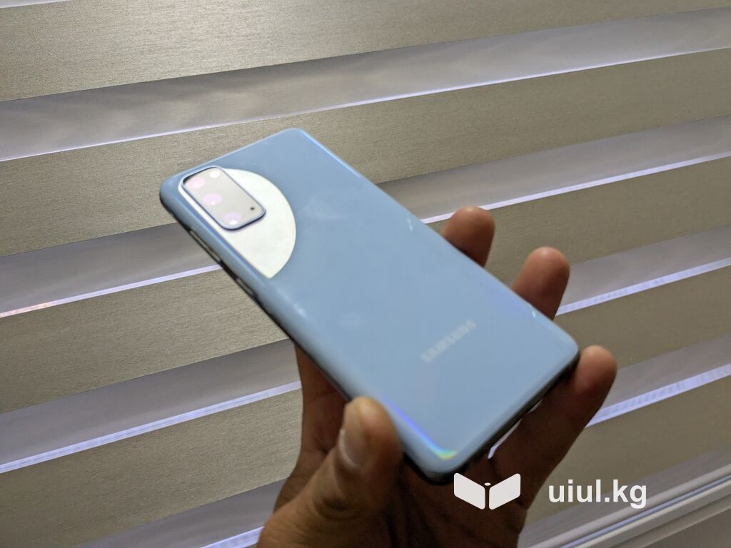 Samsung Galaxy S20, Б/у, 128 ГБ, цвет - Голубой, 2 SIM