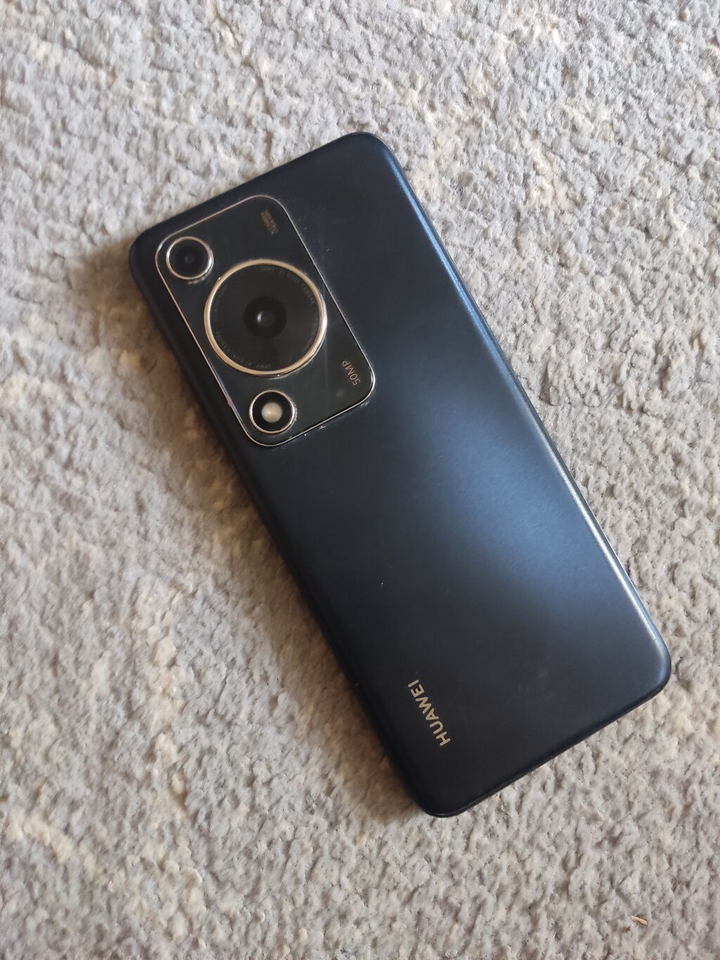 Huawei nova Y71, Б/у, 128 ГБ, цвет - Черный, 2 SIM