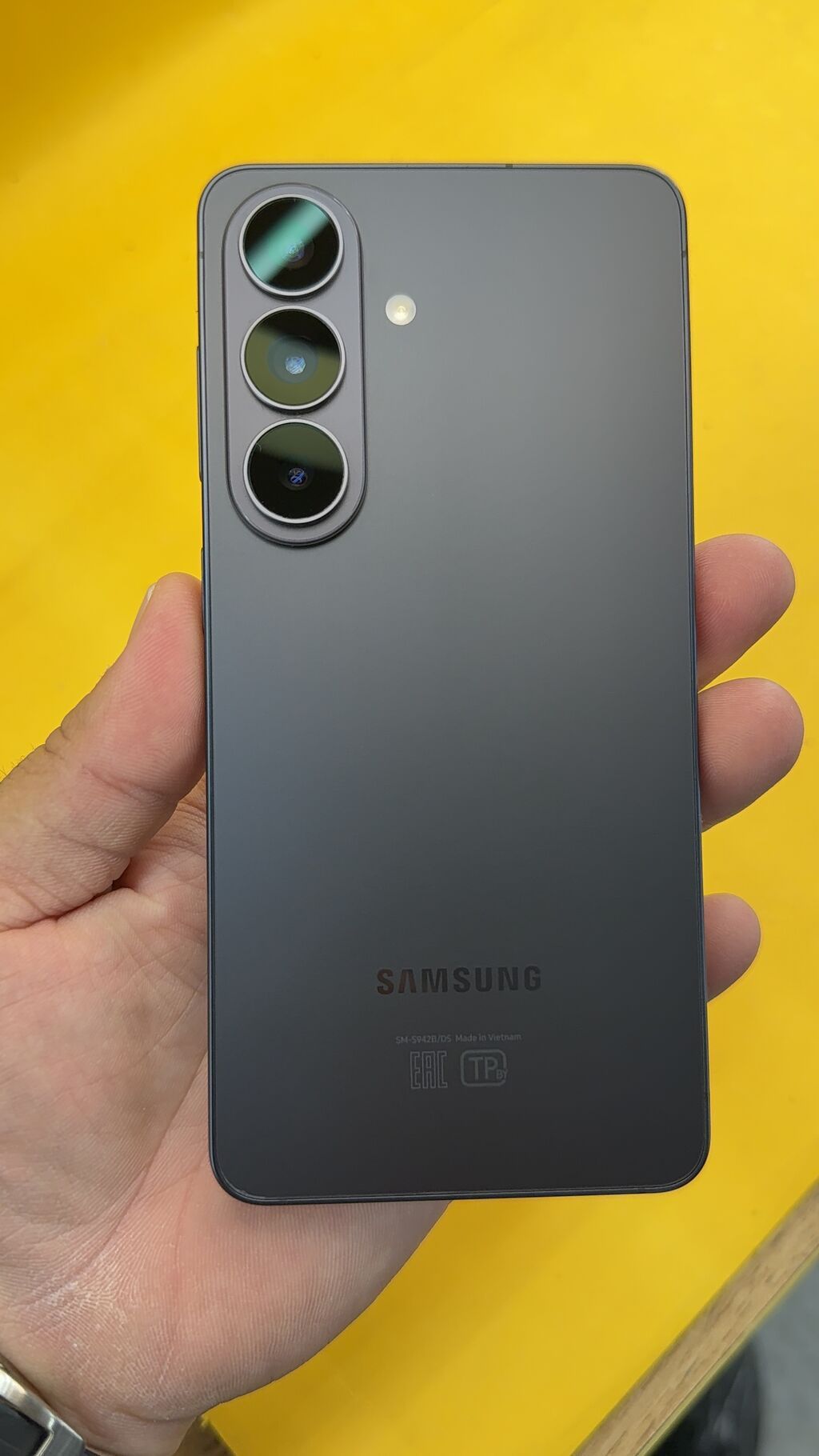 Samsung Galaxy S26, Б/у, 256 ГБ, 2 SIM