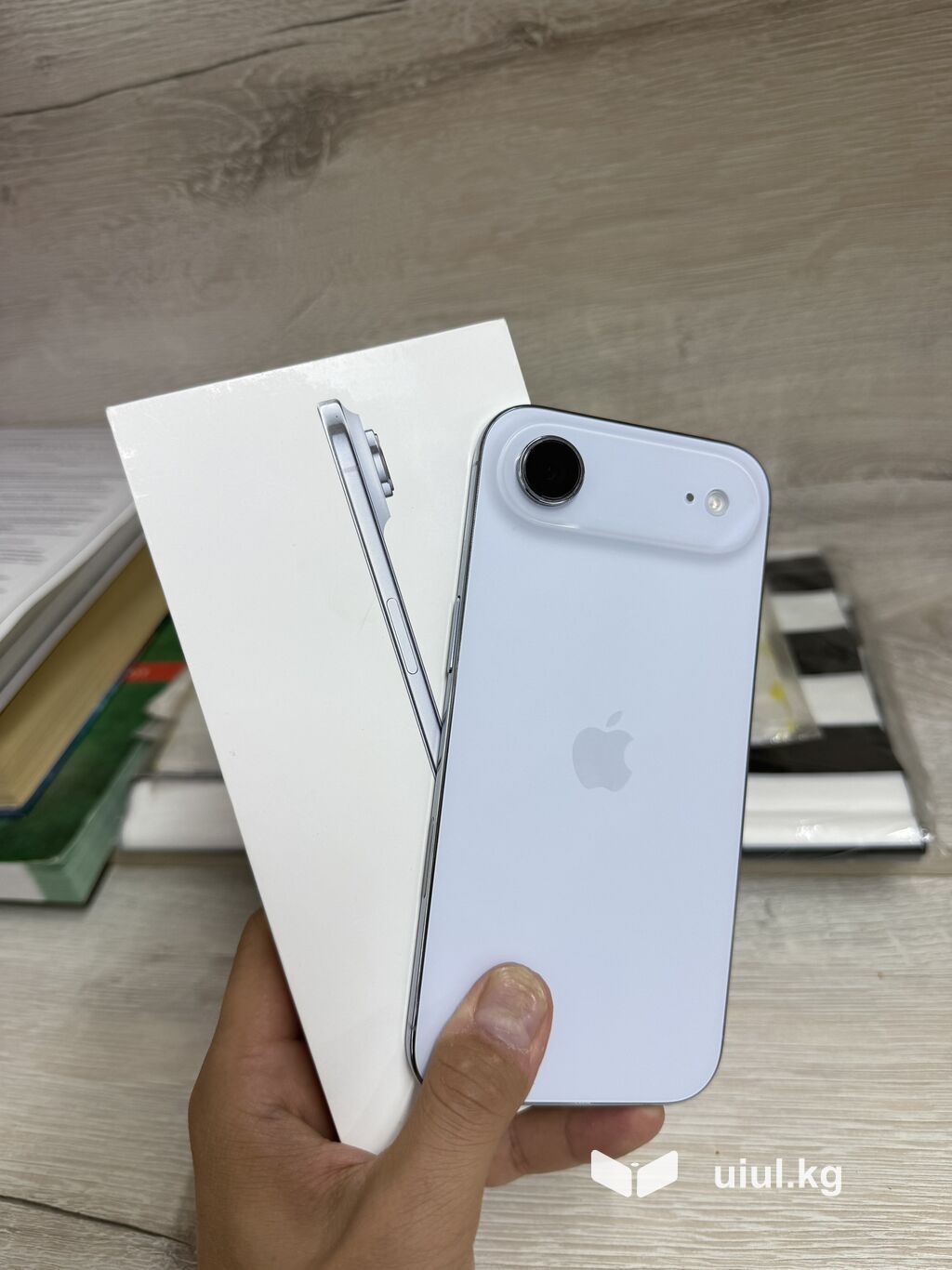 IPhone Air, Новый, Голубой, В рассрочку, 100 %