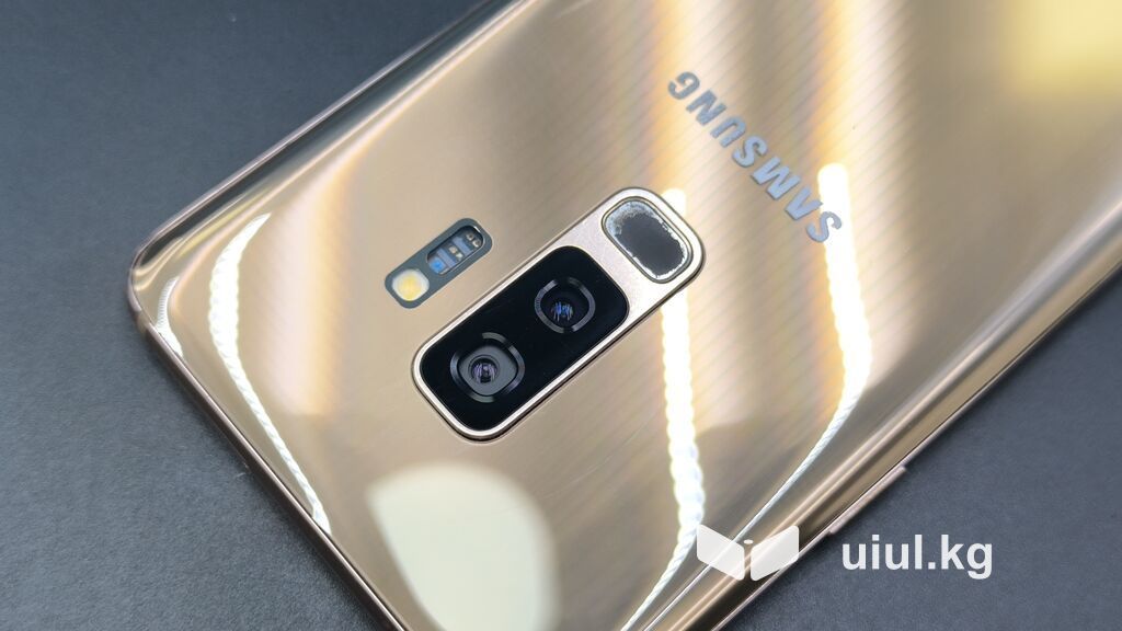 Samsung Galaxy S9 Plus, Б/у, 256 ГБ, цвет - Золотой, 2 SIM