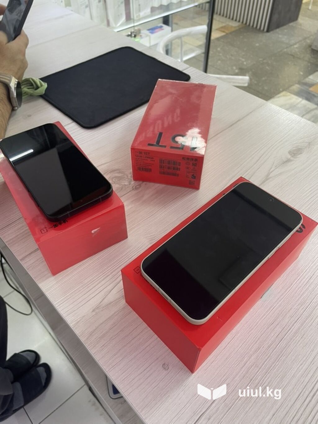 🇨🇳OnePlus 15 12/256-67500c 🇨🇳OnePlus 15 16/256-69500c 🇨🇳OnePlus 15