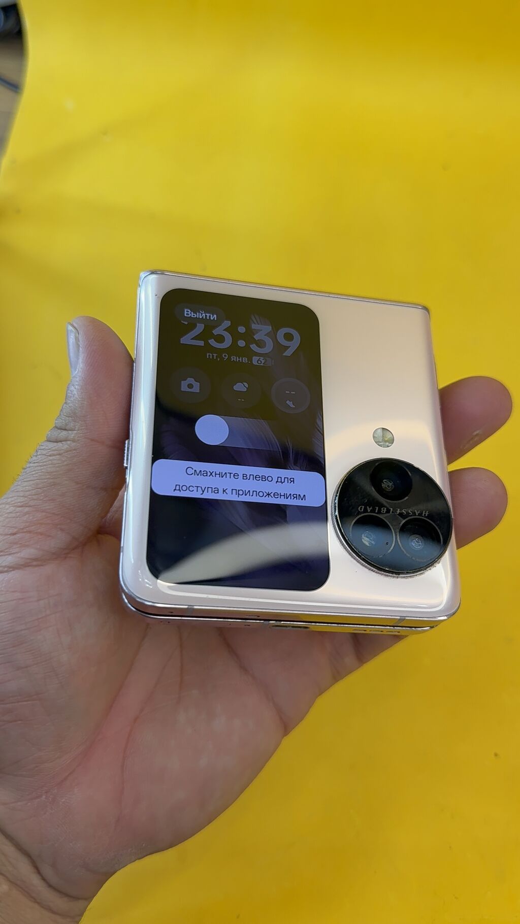 Oppo Find N3 Flip, Б/у, 512 ГБ, 2 SIM, eSIM