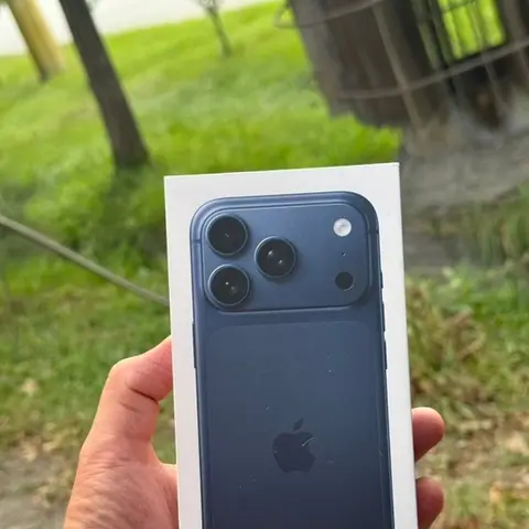 IPhone 17 Pro, Новый, 256 ГБ, Midnight, Коробка, В рассрочку