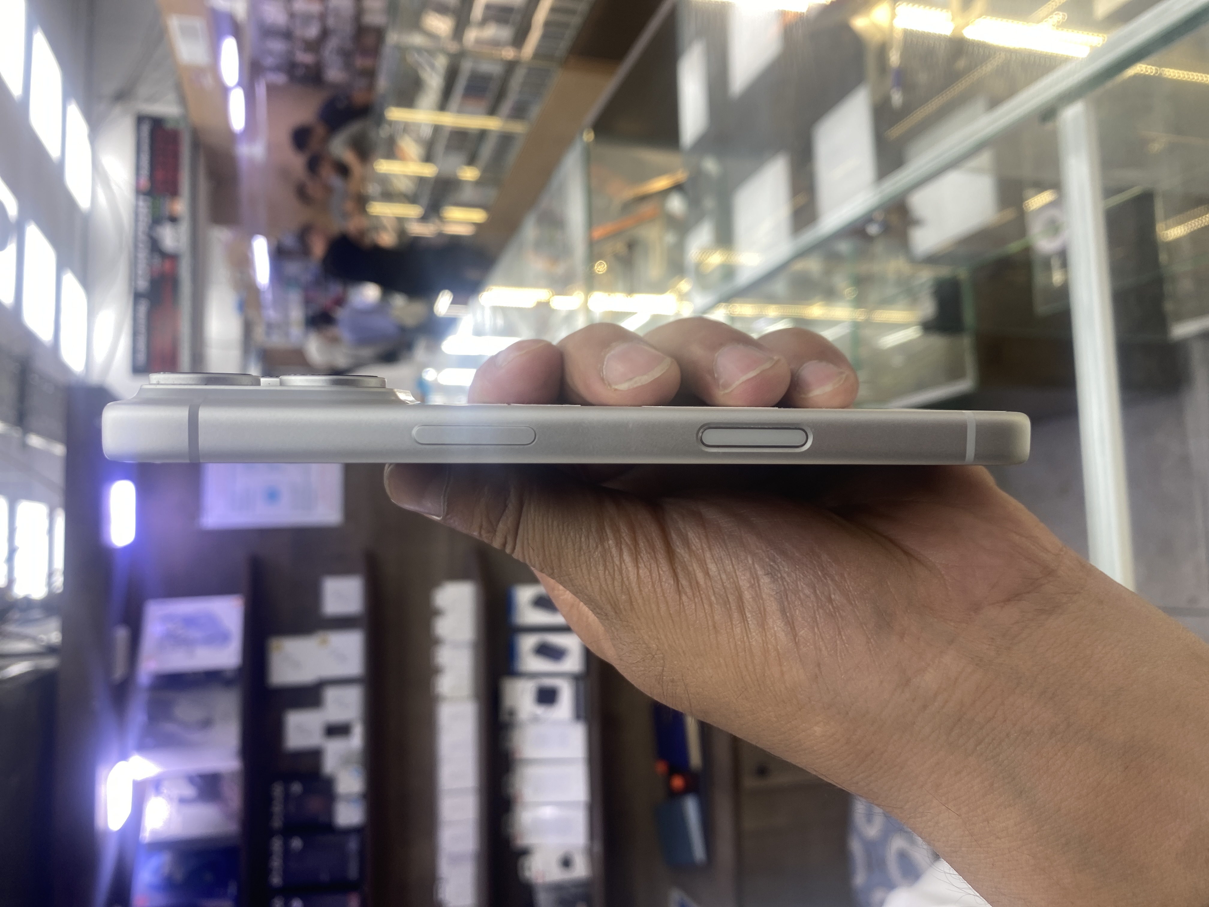 iPhone 17pro 2 из 3