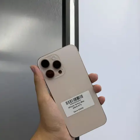 IPhone 16 Pro Max, Б/у, 256 ГБ, Desert Titanium, Защитное стекло, Чехол, В рассрочку, 97 %