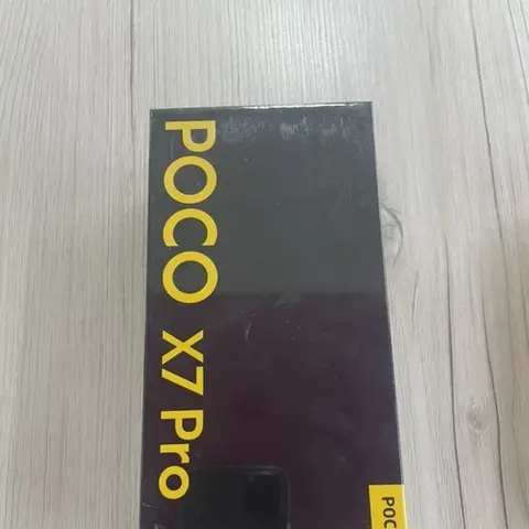 POCO X7 Pro — смартфон в цвете Black, версия памяти 12 ГБ RAM и 512 ГБ
