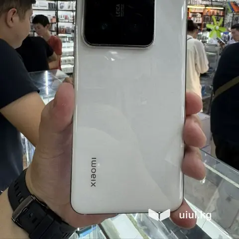 Xiaomi 14 Pro (белый) Ключевые характеристики: - Дисплей с